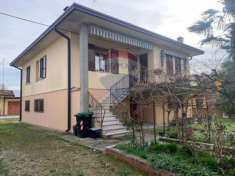 Foto Casa indipendente in vendita a Portomaggiore - 7 locali 147mq