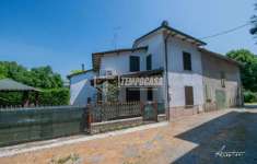 Foto Casa indipendente in vendita a Quattro Castella