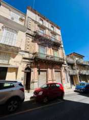 Foto Casa indipendente in vendita a Ragusa - 18 locali 600mq