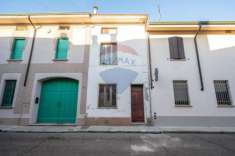 Foto Casa indipendente in vendita a Rivarolo Mantovano - 6 locali 150mq
