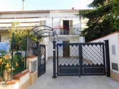 Foto Casa indipendente in vendita a Roccamontepiano - 5 locali 103mq