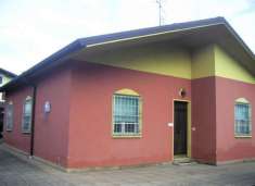 Foto Casa indipendente in vendita a Roncoferraro - 5 locali 133mq