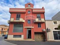 Foto Casa indipendente in vendita a Rosolini
