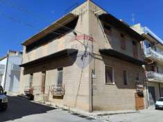 Foto Casa indipendente in vendita a Rosolini