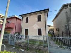 Foto Casa indipendente in vendita a Rovigo
