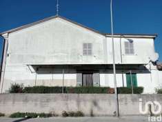 Foto Casa indipendente in vendita a San Costanzo