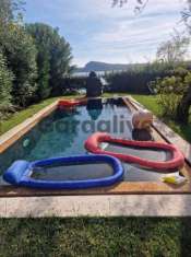 Foto Casa indipendente in Vendita a San Felice del Benaco San Felice del Benaco