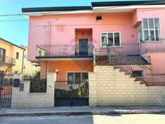 Foto Casa indipendente in vendita a San Giovanni Rotondo - 6 locali 134mq