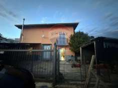 Foto Casa indipendente in vendita a San Leucio Del Sannio