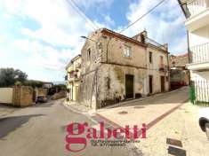 Foto Casa indipendente in vendita a San Potito Sannitico