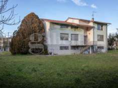 Foto Casa indipendente in vendita a San Vito Al Tagliamento - 5 locali 250mq
