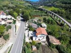 Foto Casa indipendente in vendita a San Vito Chietino - 17 locali 376mq