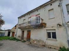 Foto Casa indipendente in vendita a San Vito Chietino