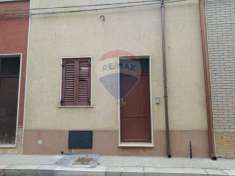 Foto Casa indipendente in vendita a San Vito Dei Normanni - 3 locali 65mq