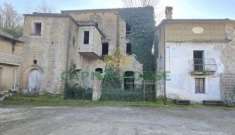 Foto Casa indipendente in vendita a Sant'Agata De' Goti - 10 locali 500mq