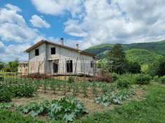 Foto Casa indipendente in vendita a Sant'Angelo In Vado