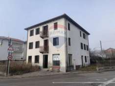 Foto Casa indipendente in vendita a Santa Giustina - 16 locali 370mq
