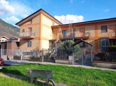 Foto Casa indipendente in vendita a Santa Lucia Di Serino