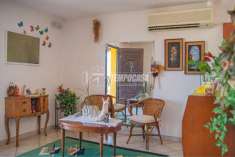 Foto Casa indipendente in vendita a Santarcangelo Di Romagna
