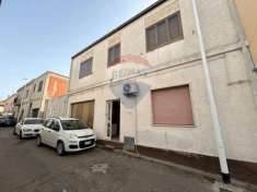 Foto Casa indipendente in vendita a Sarroch