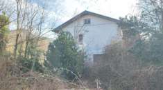 Foto Casa indipendente in vendita a Savignone