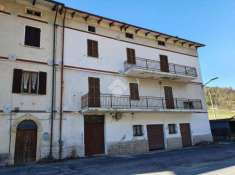 Foto Casa indipendente in vendita a Scheggia E Pascelupo