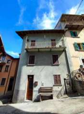 Foto Casa indipendente in vendita a Schignano