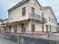 Foto Casa indipendente in vendita a Schio