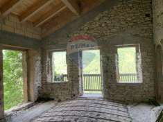 Foto Casa indipendente in vendita a Seren Del Grappa