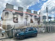 Foto Casa indipendente in vendita a Sermoneta