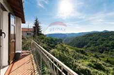 Foto Casa indipendente in vendita a Serra Ricco'