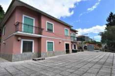 Foto Casa indipendente in vendita a Serra Ricco'