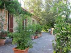 Foto Casa indipendente in vendita a Siena
