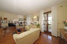 Foto Casa indipendente in Vendita a Sirmione Colombare
