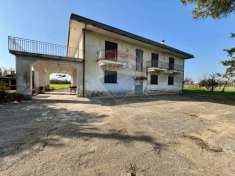 Foto Casa indipendente in vendita a Sparanise