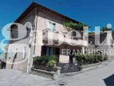 Foto Casa indipendente in vendita a Spoleto - 3 locali 80mq