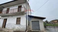 Foto Casa indipendente in vendita a Sturno