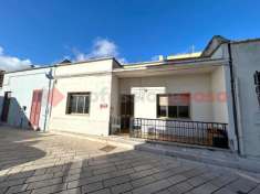Foto Casa indipendente in vendita a Surano