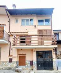 Foto Casa indipendente in vendita a Tagliacozzo