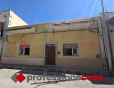 Foto Casa indipendente in vendita a Taranto