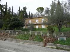 Foto Casa indipendente in vendita a Teramo