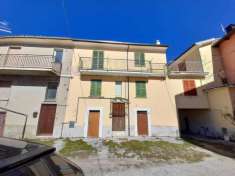 Foto Casa indipendente in vendita a Tornimparte