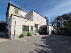 Foto Casa indipendente in vendita a Torre Annunziata
