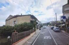 Foto Casa Indipendente in vendita a Torrecuso (BN) via Scauzone