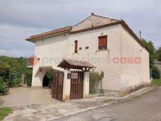 Foto Casa indipendente in vendita a Torrice