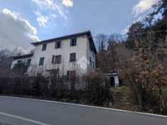 Foto Casa indipendente in vendita a Torriglia
