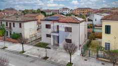 Foto Casa indipendente in vendita a Tresignana