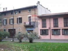 Foto Casa indipendente in vendita a Treviglio - 9 locali 284mq