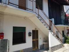 Foto Casa indipendente in Vendita a Trezzano Rosa