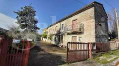 Foto Casa indipendente in vendita a Vairano Patenora